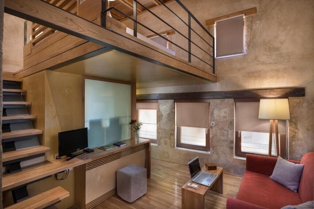 Картинка Neoria Houses 4*