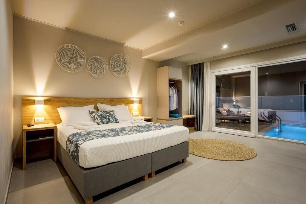 Картинка Sarpidon Suites 4*