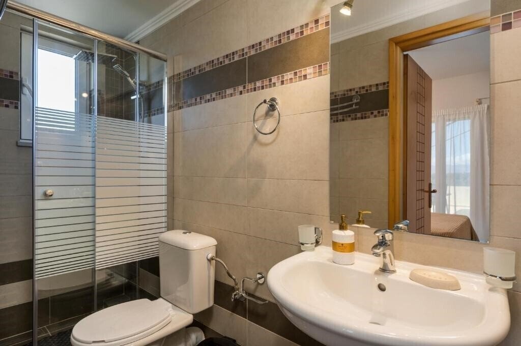 Фотография Villa Olive Tree 4*