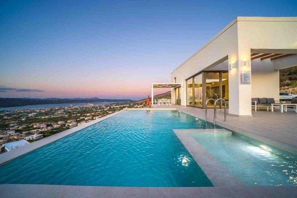 Фото Villa Vista 4*