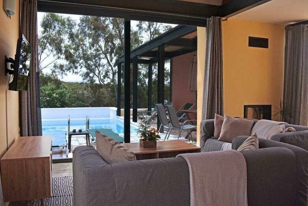 Отель All Year In Chania 3*