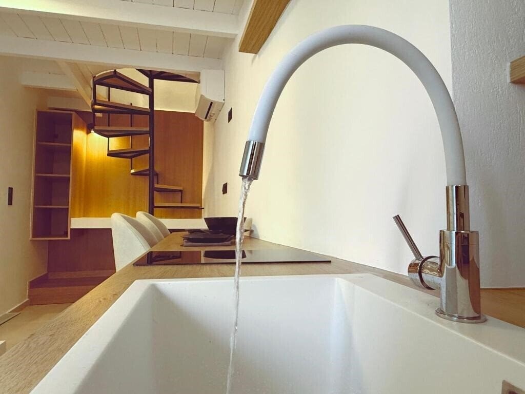 Фото Monastery Boutique House In Old City 3*