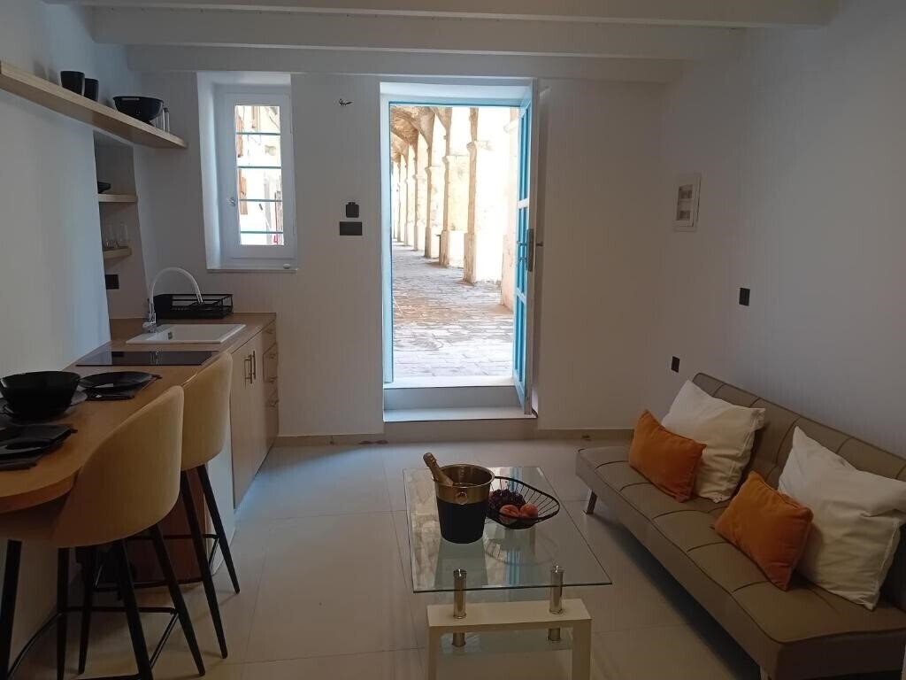 Изображение Monastery Boutique House In Old City 3*