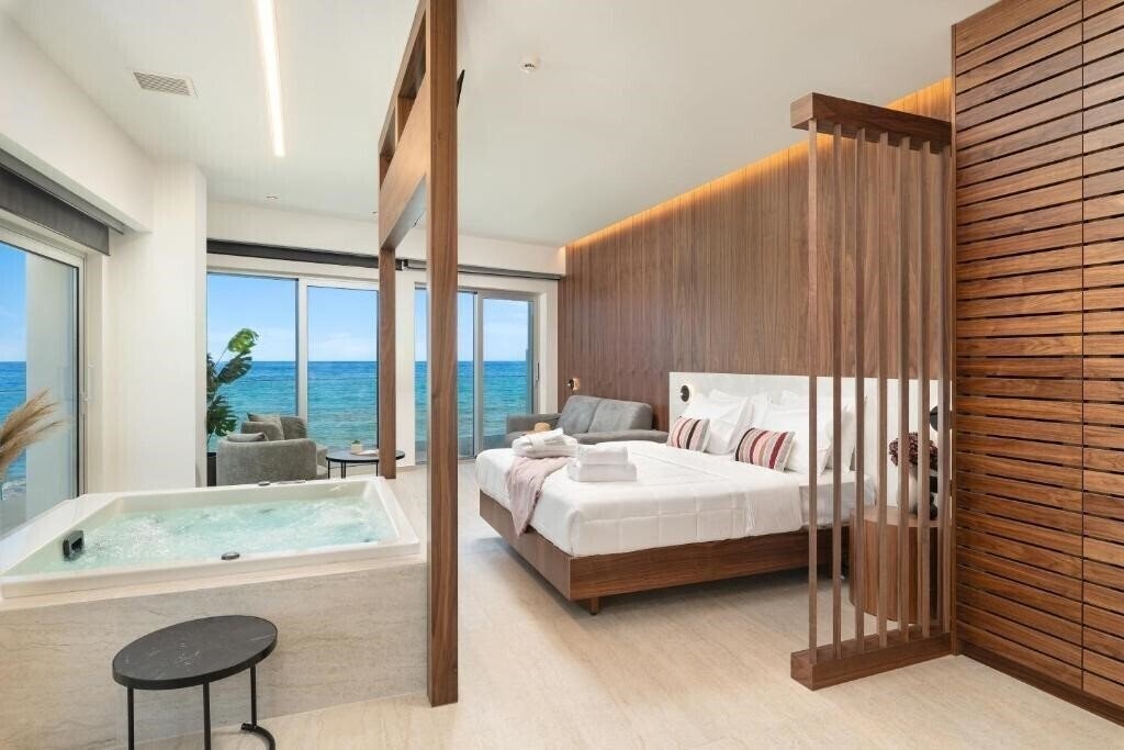 Фото Elia Sea Suites 4*