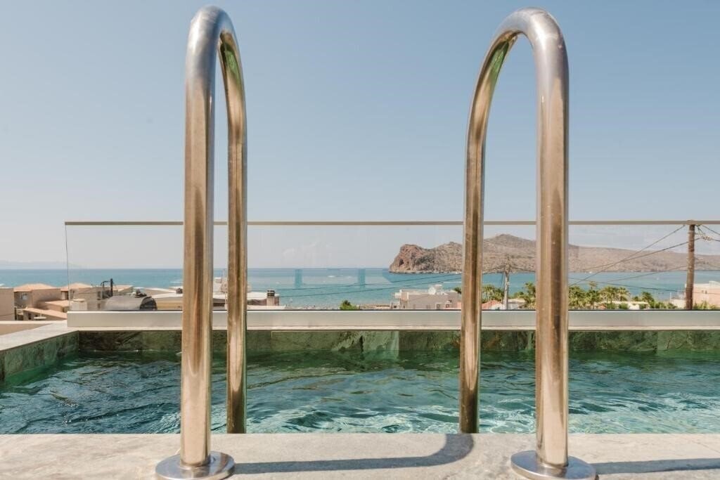 Отель Evexia Boutique Hotel & SPA Adults Only 16+ 4*