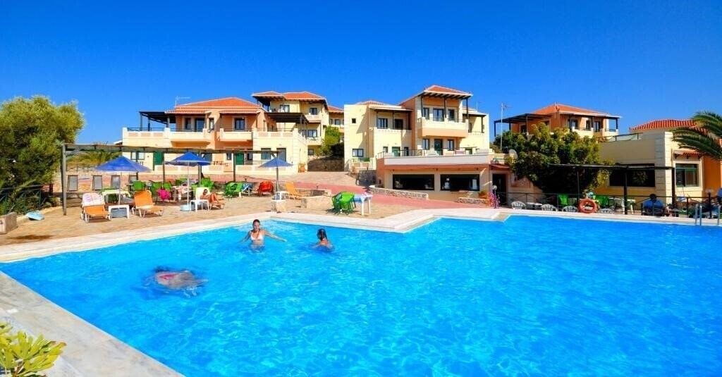 Отель Aloni Suites 3*