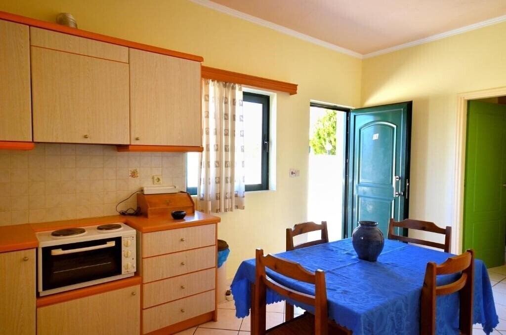 Изображение Aloni Suites 3*