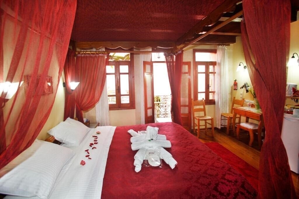 Картинка Palazzo Di Pietro 3*