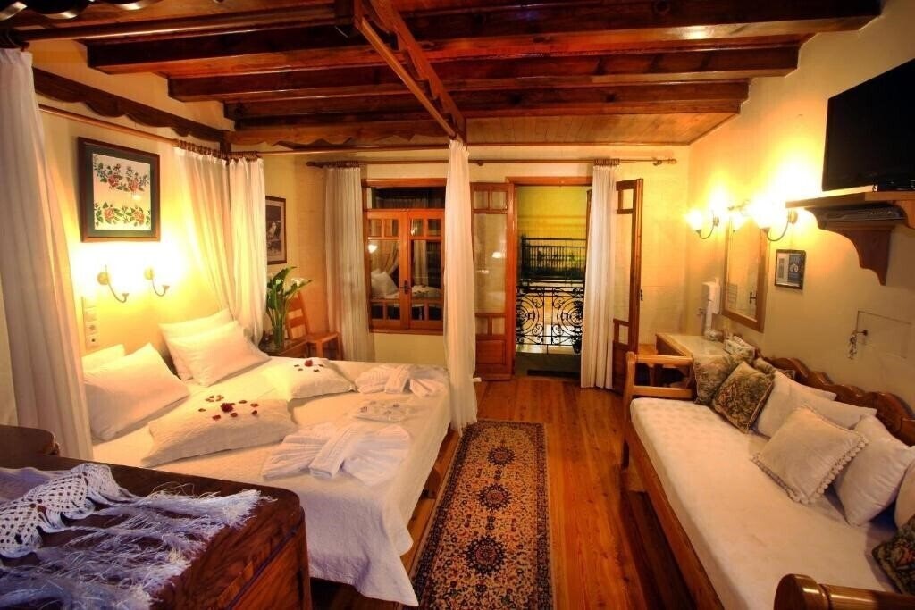 Фотографія Palazzo Di Pietro 3*