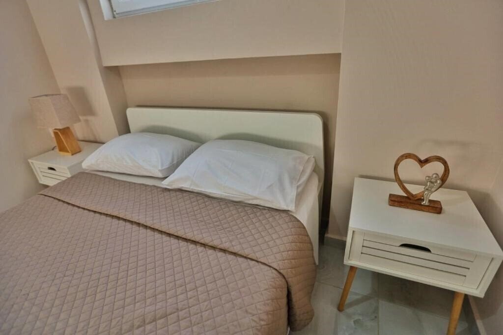 Фотография Sunrise Apartments 3*