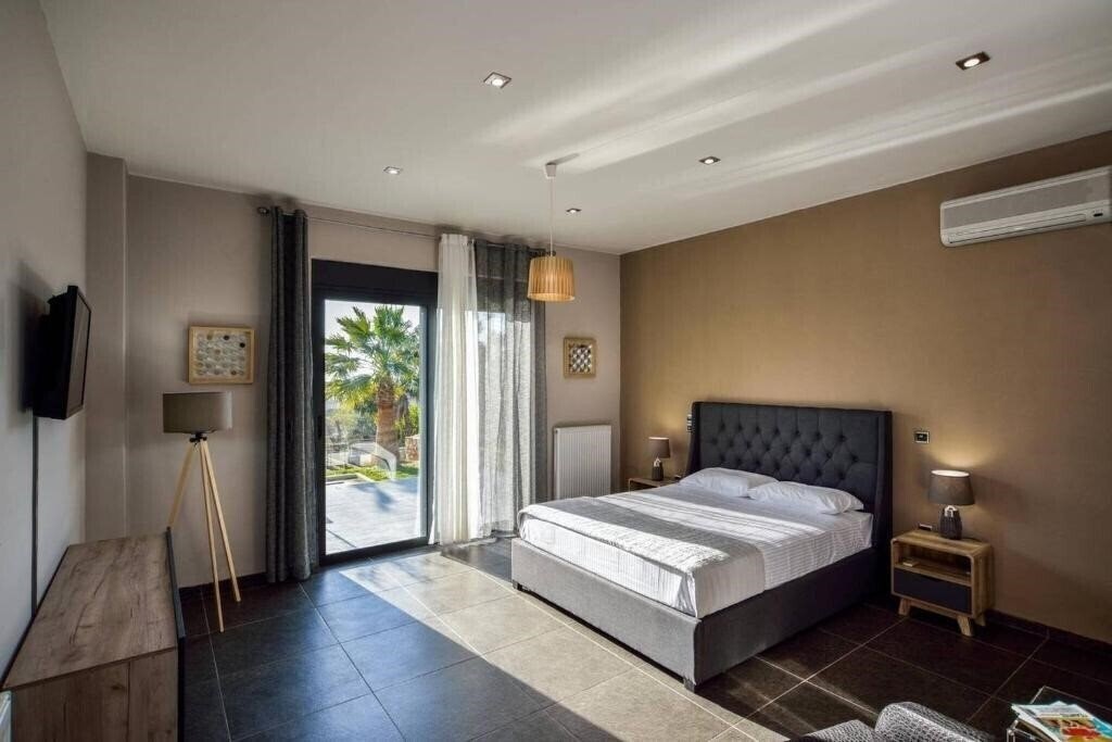 Фото Adorno Luxury Villas Private Pool 4*