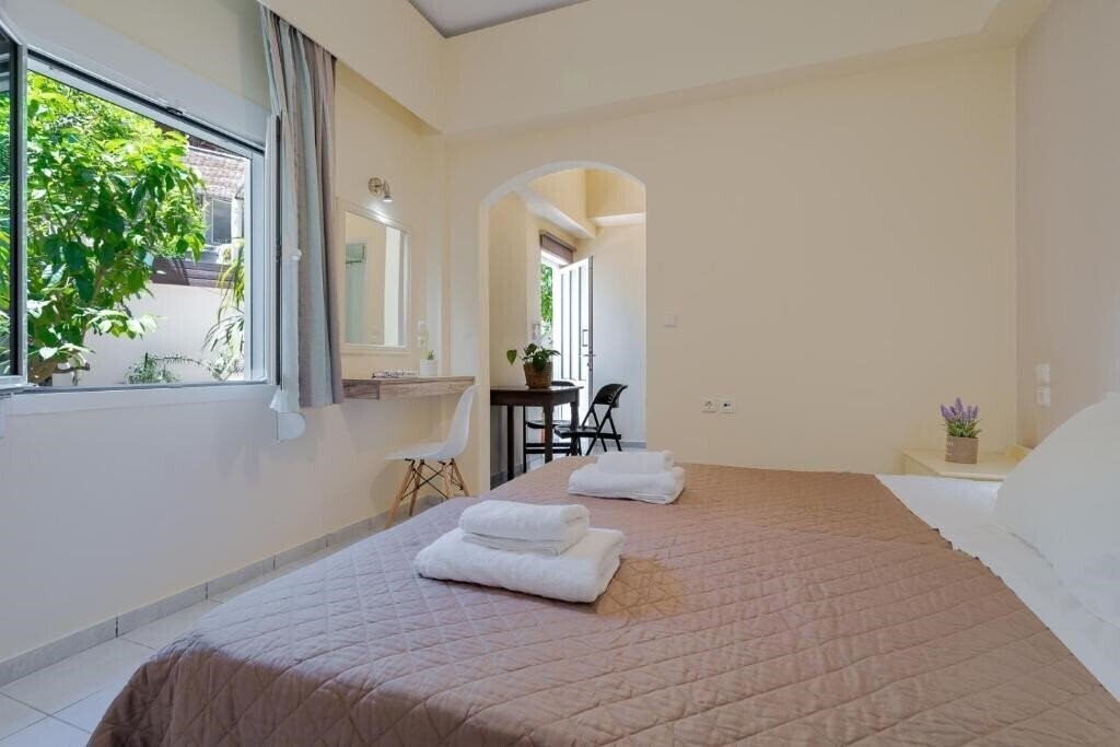 Отель Geana Apartments 4*