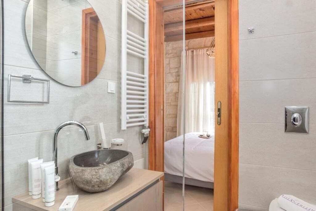 Фото Villa Freedom 4*