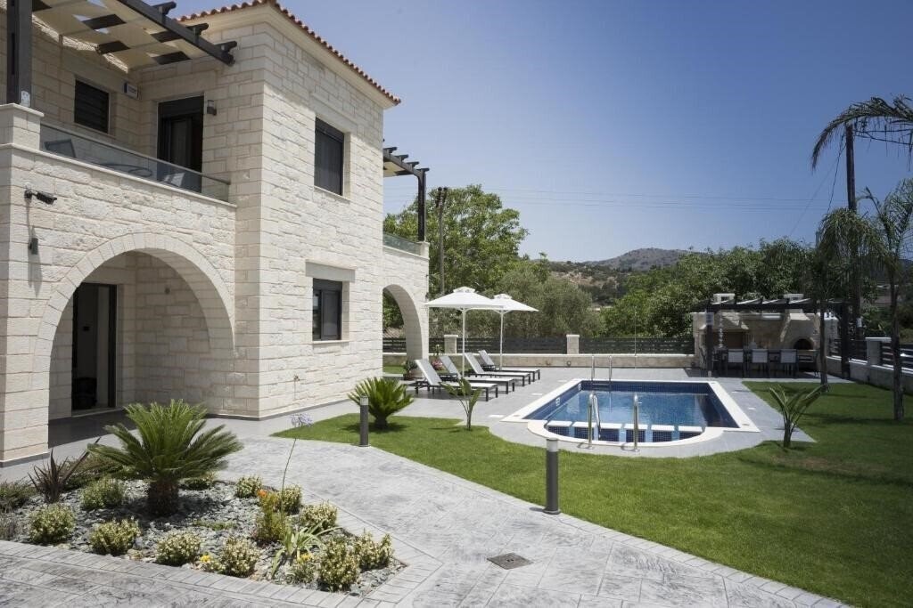 Фотография Azalea Villa 3*