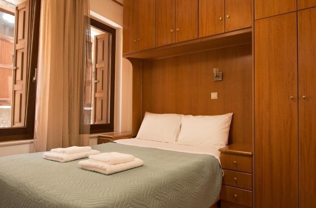 Фото Daliani Studios Chania 3*