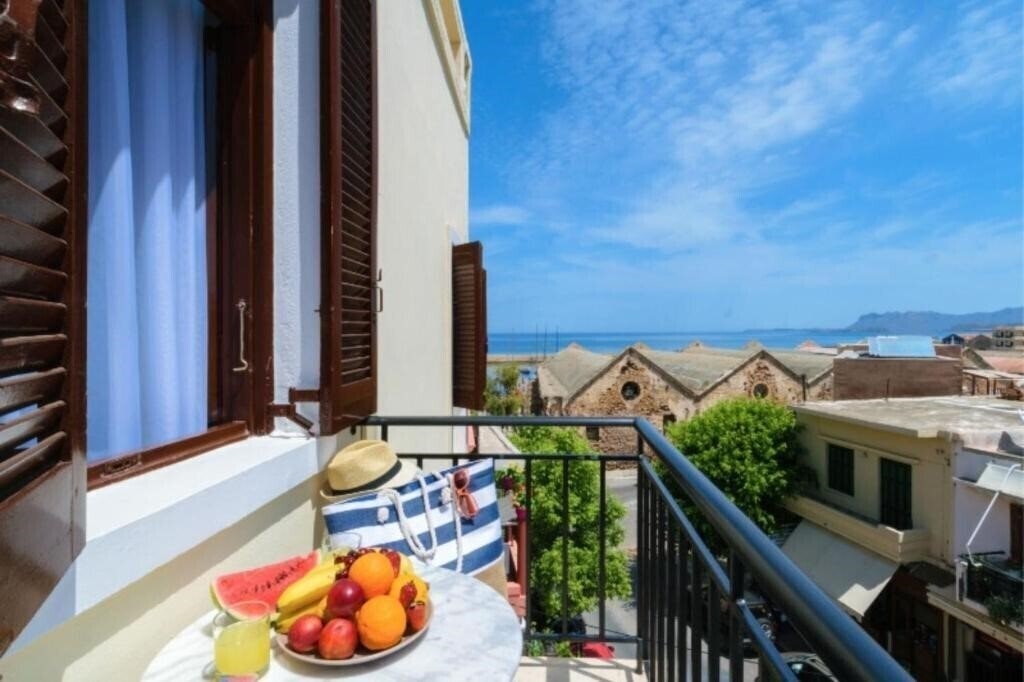 Фото Diamond Luxury Suites 3*