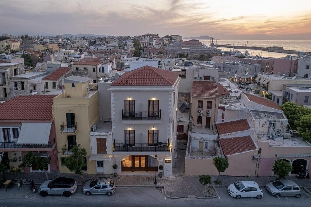 Фото Ethos Suites 3*