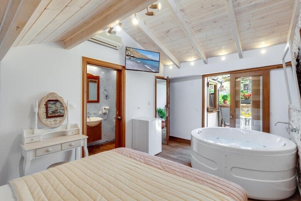 Фотография Hamam Suites – Portou 3*