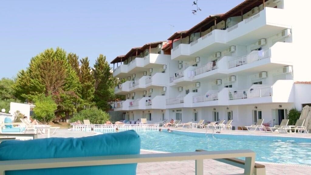 Отель Haris Hotel 3*