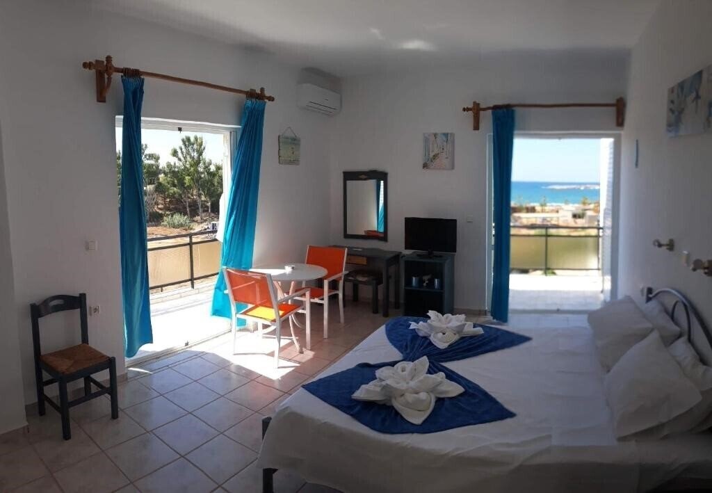 Фото Kalliopi Rooms 3*
