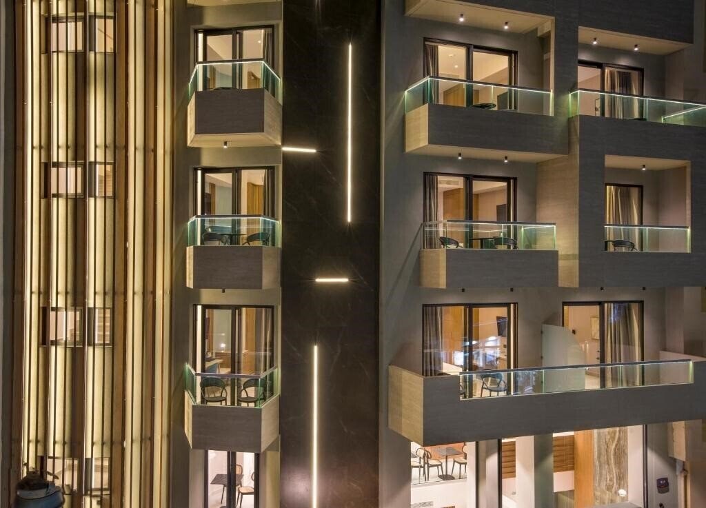Отель M City Hotel 3*