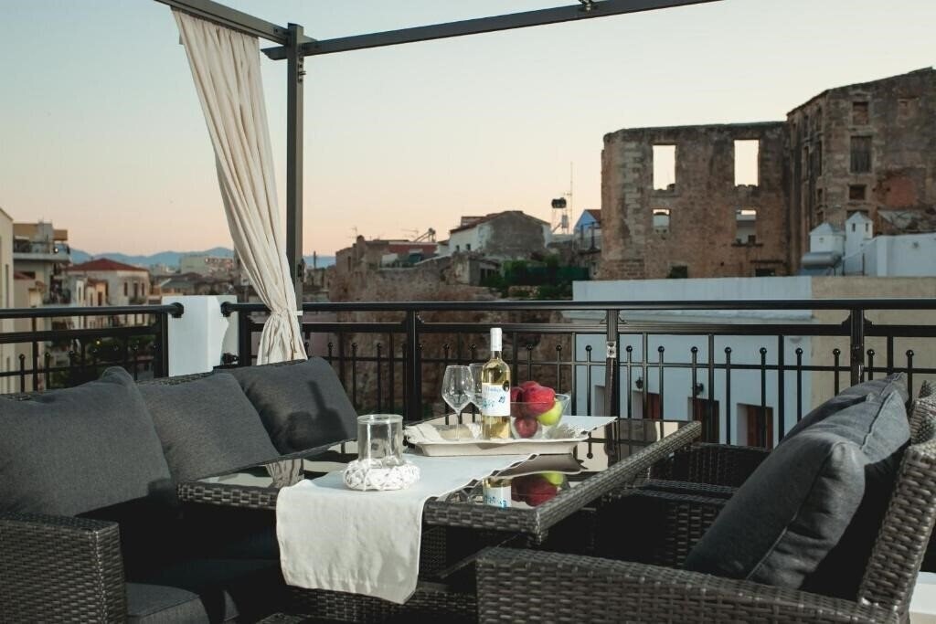 Фотографія Nival Luxury Suites 3*