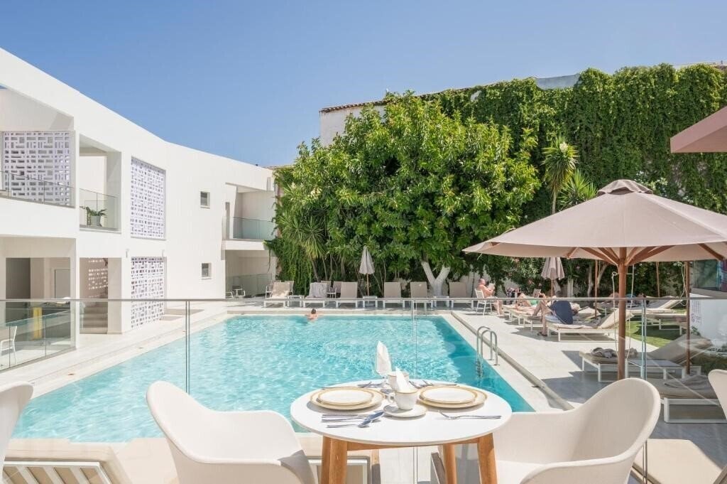 Зображення Tarra Seaside Hotel 3*