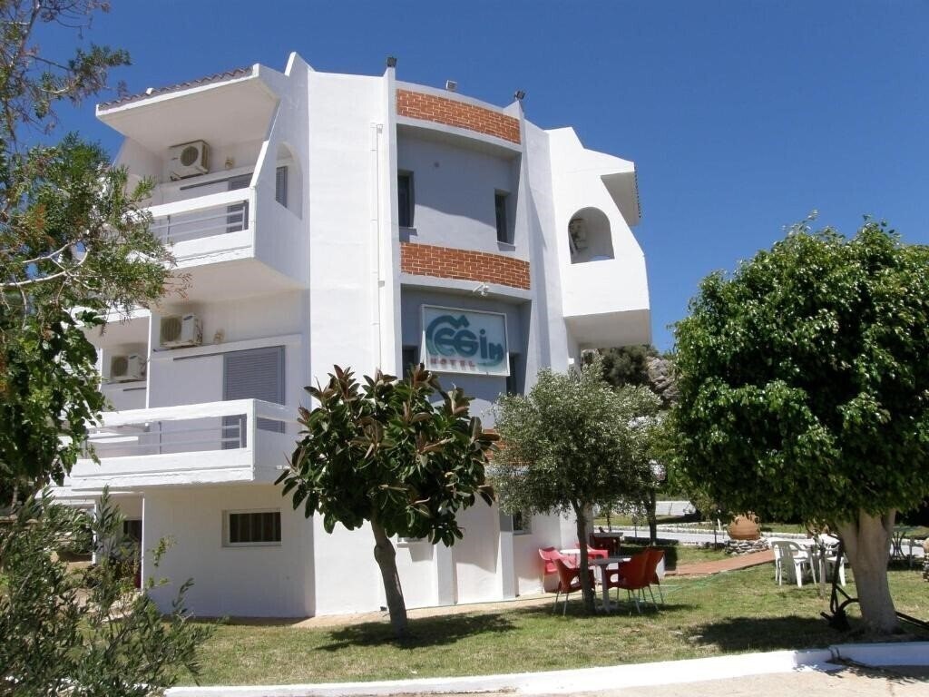 Отель Megim Hotel Palaiochora 2*
