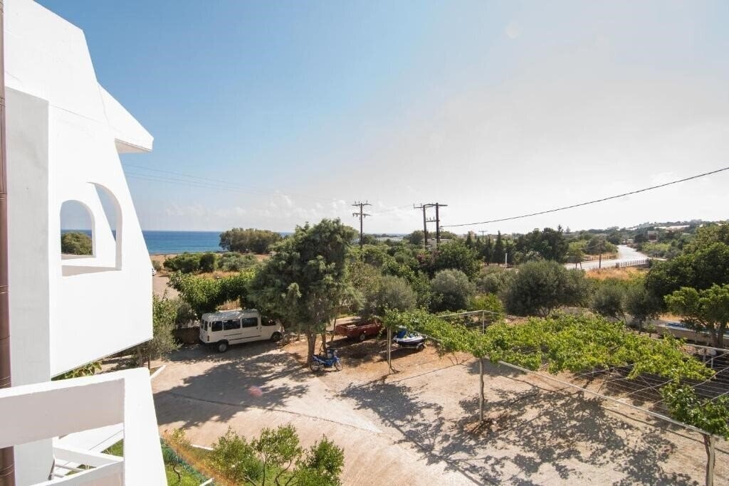 Фотография Megim Hotel Palaiochora 2*
