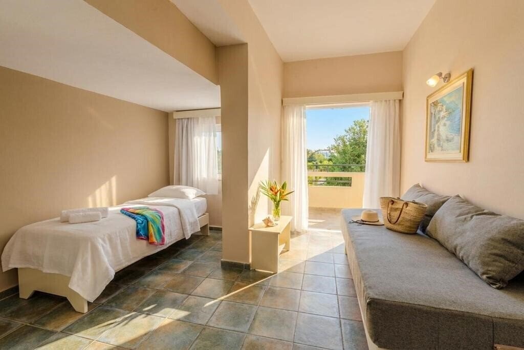 Фото Ilios Mare Hotel 3*