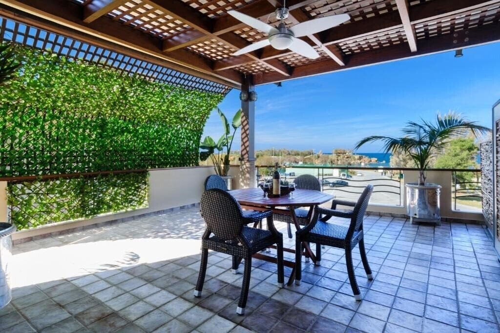 Отель Xenios Dias Apartments 4*