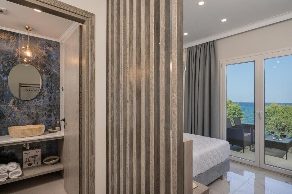 Фото Alexia Seaview Apartments 4*