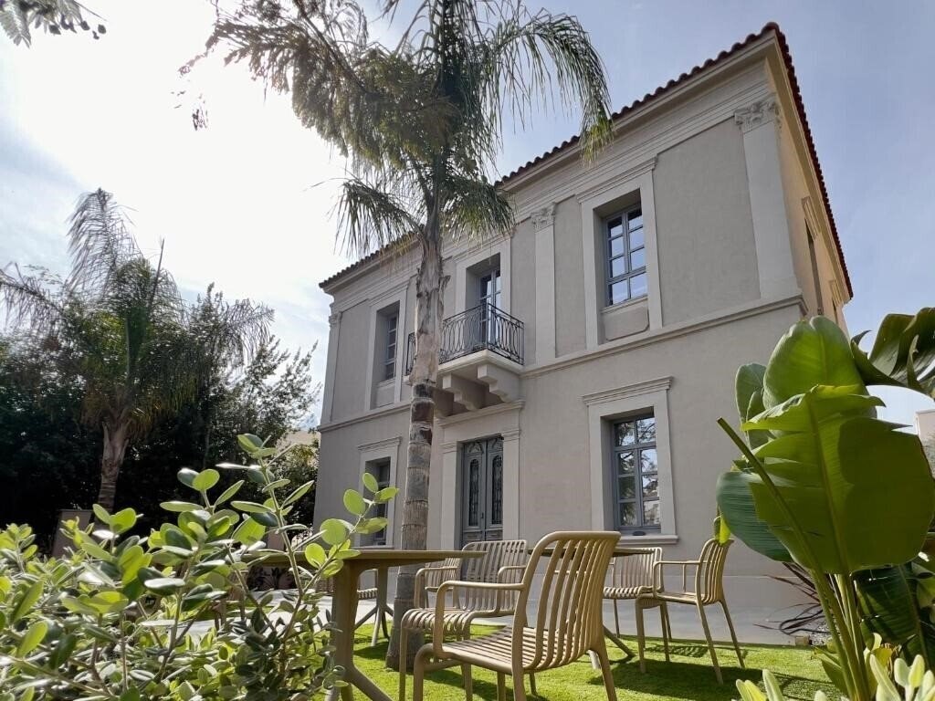 Отель Nearchou Boutique Hotel 5*