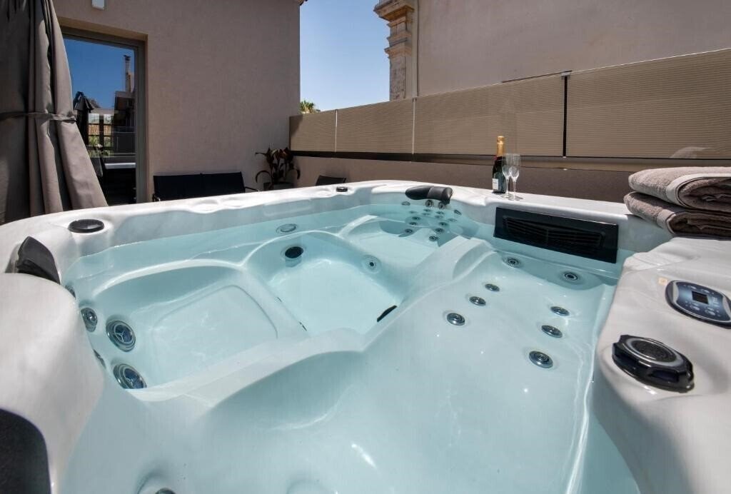 Фотография Nearchou Boutique Hotel 5*