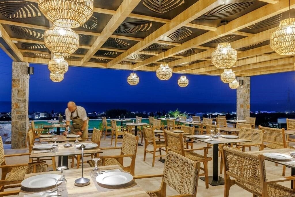 Зображення Deos Luxury Suites 4*