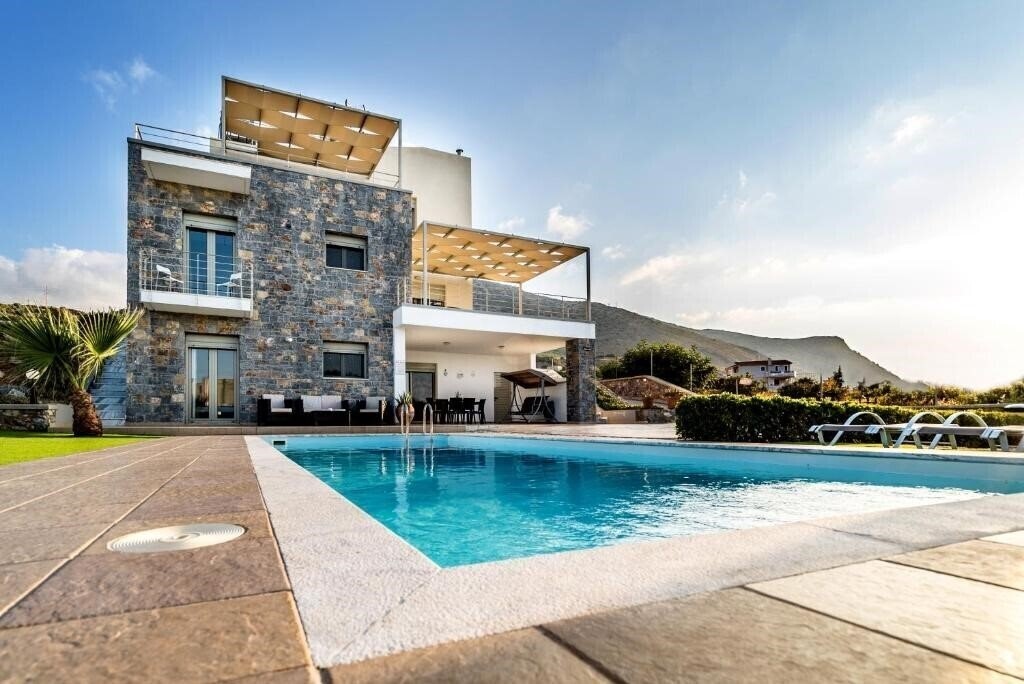 Отель Aroma Villas 4*