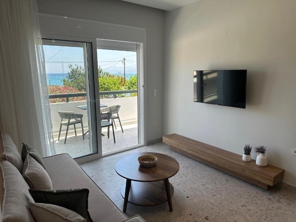 Картинка Liofoto Sea View Appartments 3*
