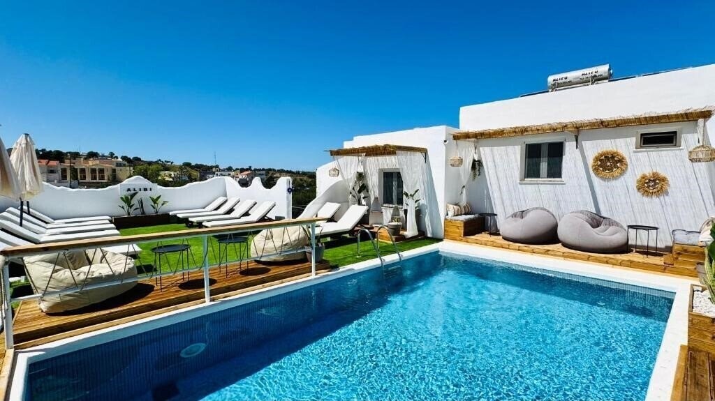 Отель Papadakis Villas 3*