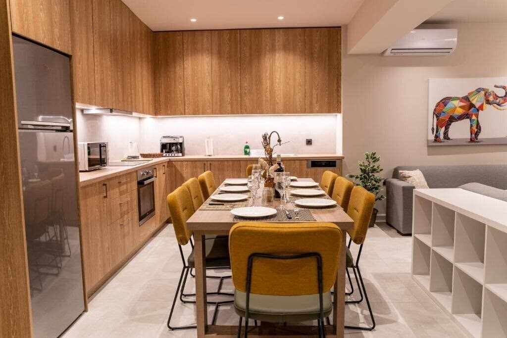 Фото Royal House 3*