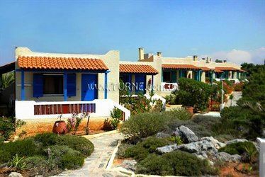 Готель Zorbas Village Hotel 2*