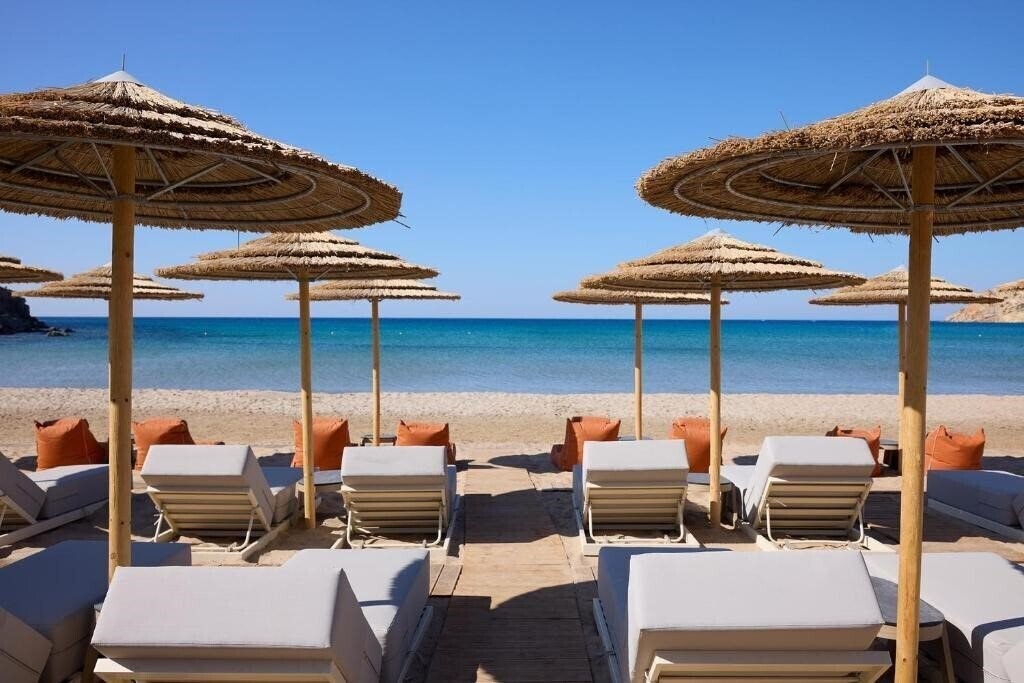 Отель Golden Milos Beach 3*