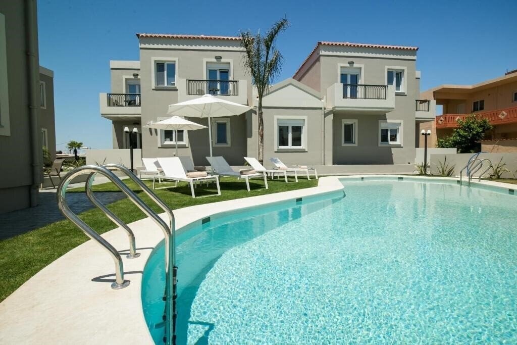 Фото Limosa Luxury Residences 4*