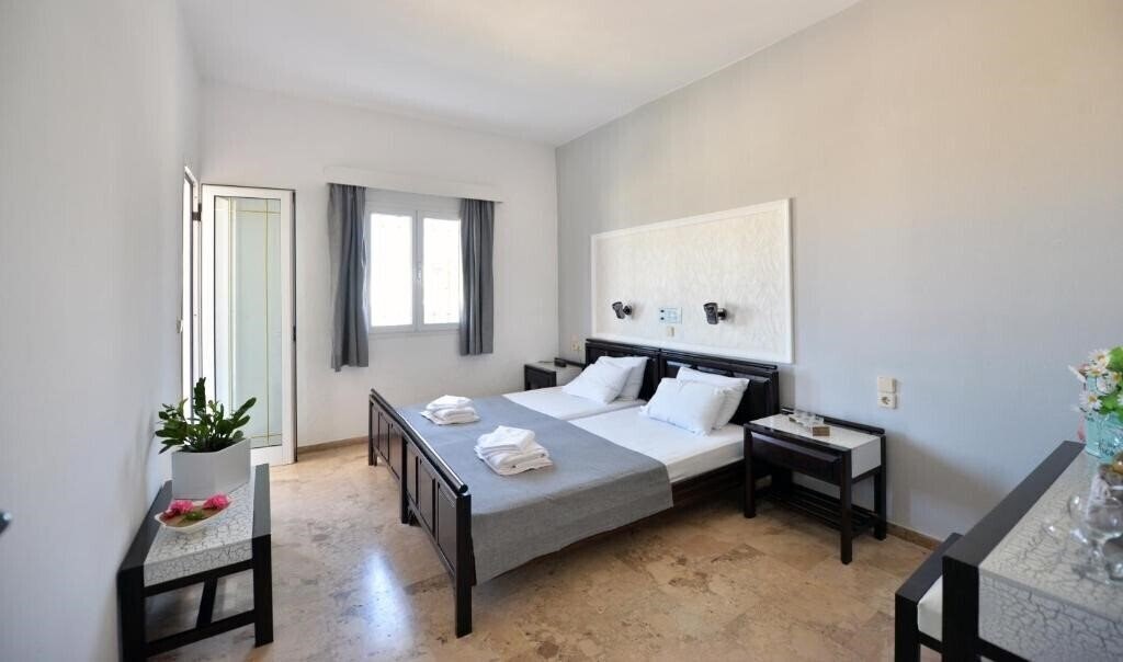 Фото Hotel Anna Apartments Kokkini Hani 3*