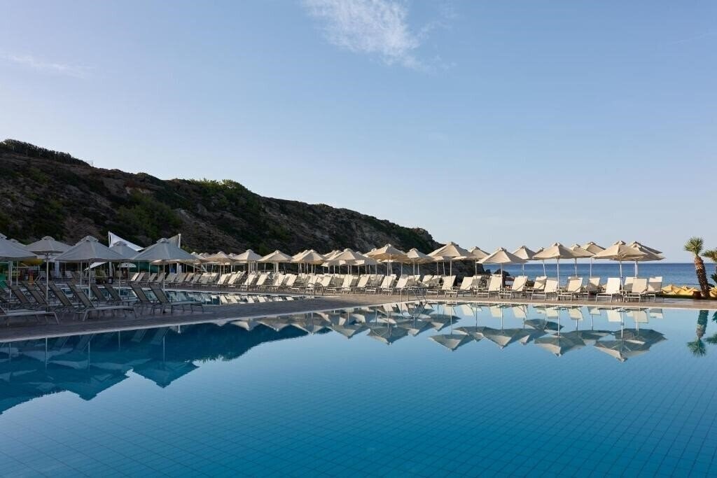 Отель Atlantica Mikri Poli Crete 5*