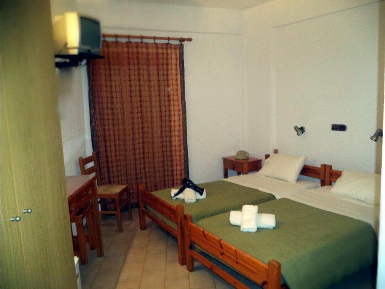 Фотографія Gefyra Hotel 2*