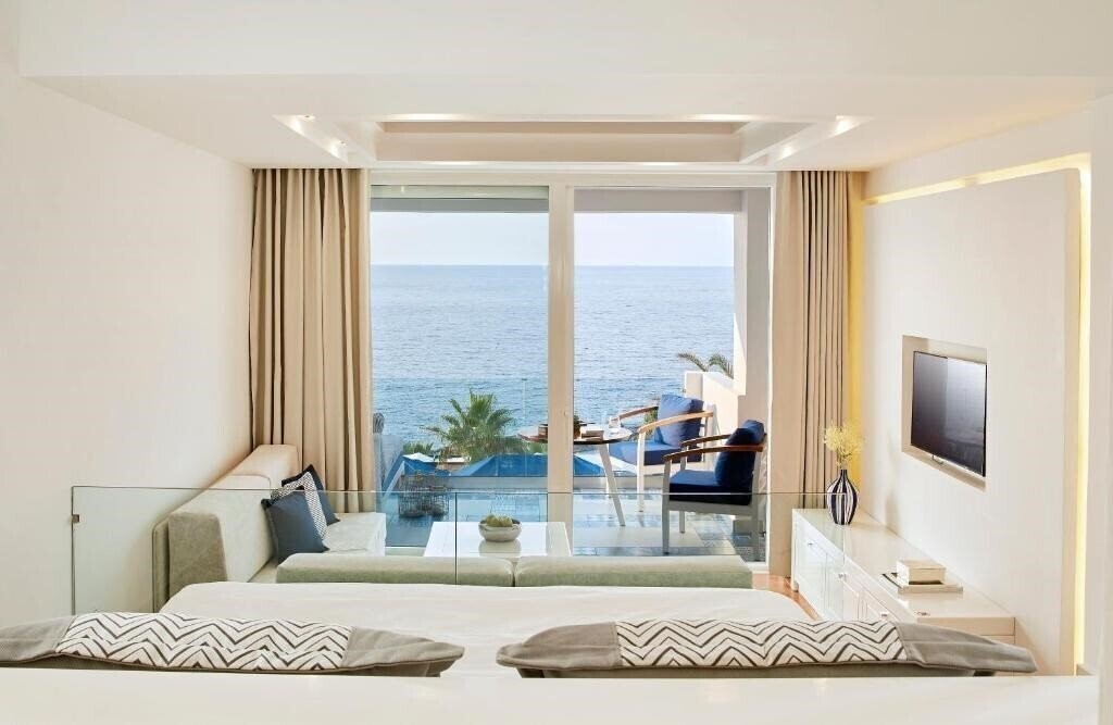 Фотография Minos Imperial Luxury Beach Resort & SPA (ex. Radisson Blu Beach) 5*