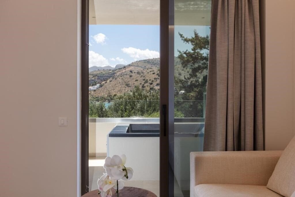 Картинка Naiades Beach Hotel 5*