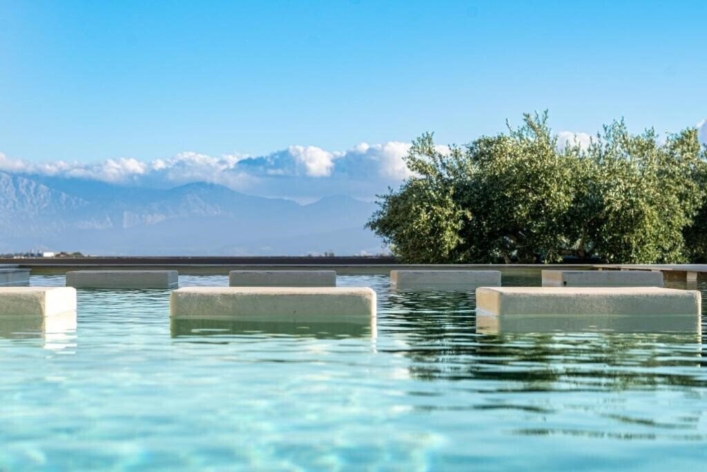 Готель Zeus Eleva Miraya 5*