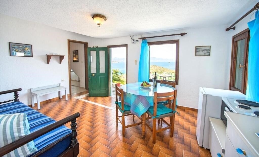 Картинка Anemone Seaside Traditional Homes 3*