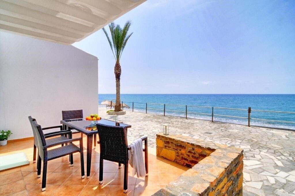 Фото Myrtos Mare Suites 3*